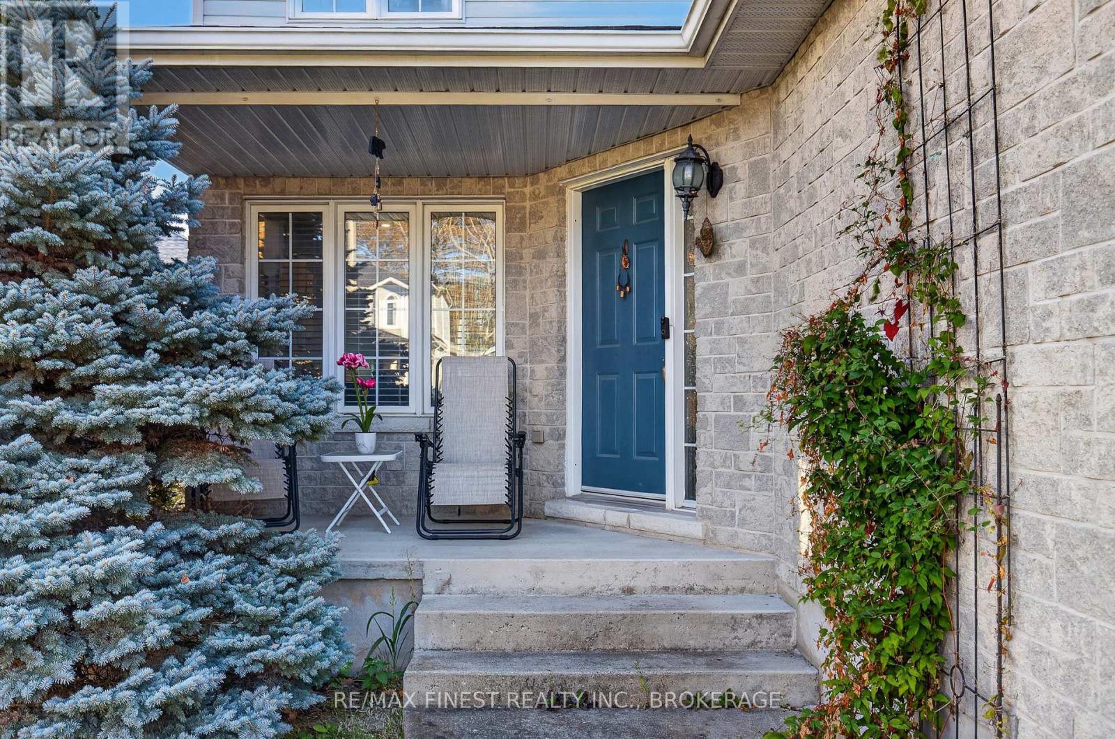 133 AMY LYNN DRIVE - 5