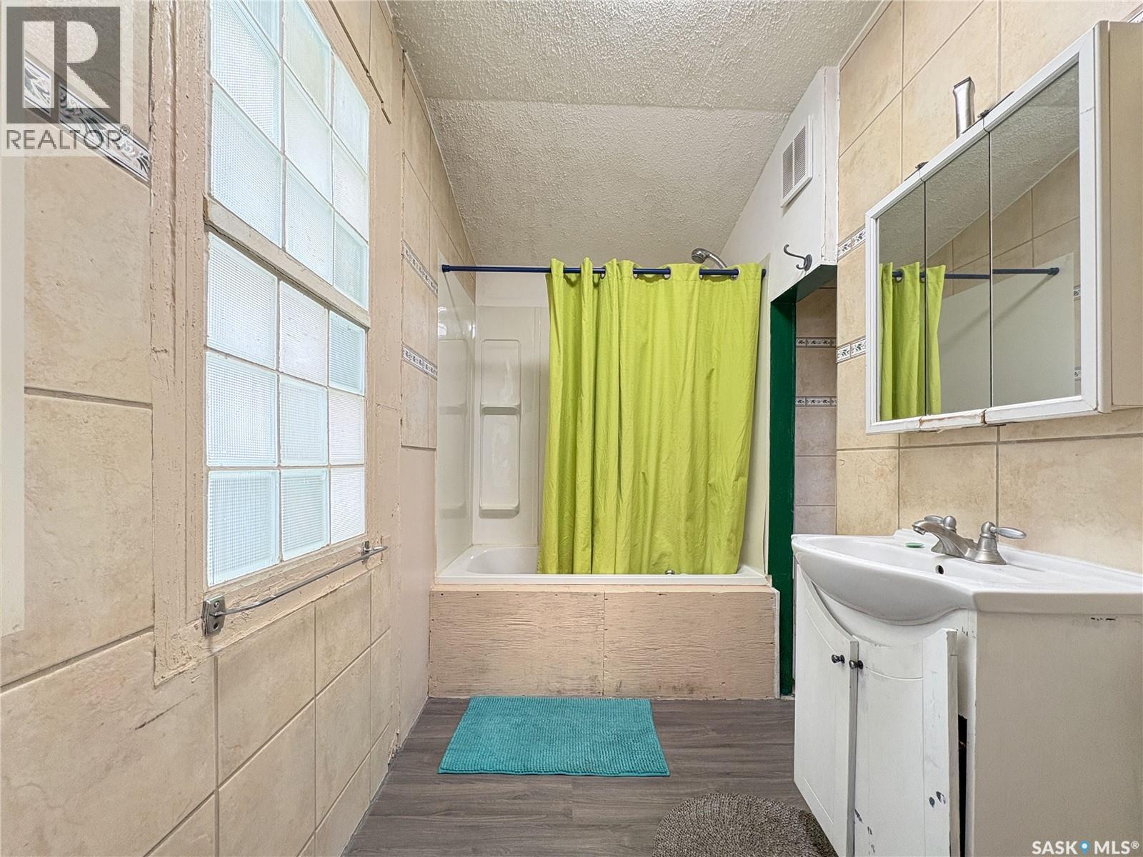 1001 Main STREET, Kinley — photo 10