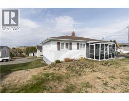 203 Reservoir Street, photo 4