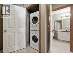 216 Jenkins Drive, Red Deer, AB T4P3X1 Photo 11