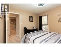 44 Lakhota Road W - photo 12