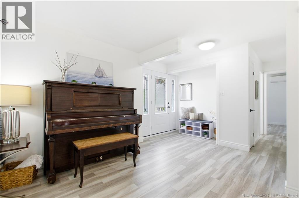 724 Irvine Street - 8