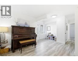 Kitchen - 724 Irvine Street, Fredericton, NB E3A3E8 Photo 8