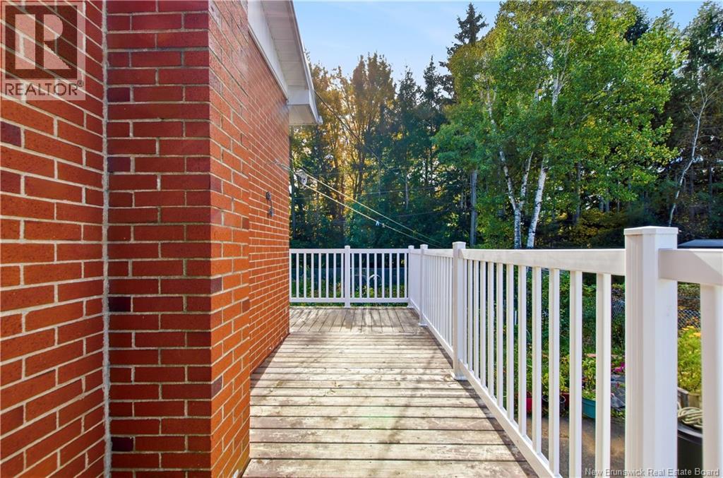 724 Irvine Street - 37