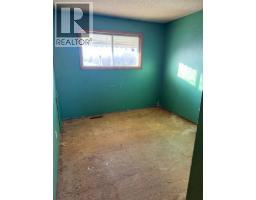 Bedroom - 10140 105 Street, Lac La Biche, AB T0A2C0 Photo 9