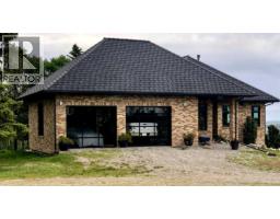 Office - 6029 Township Road 332, Rural Mountain View County, AB T0M1X0 Photo 10