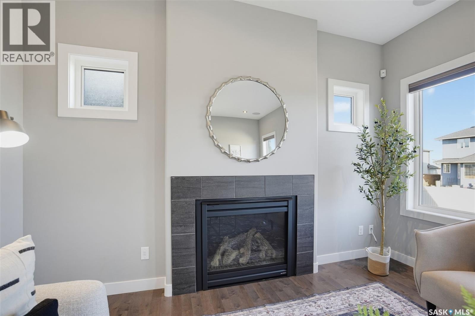 218 Warder COVE - 7