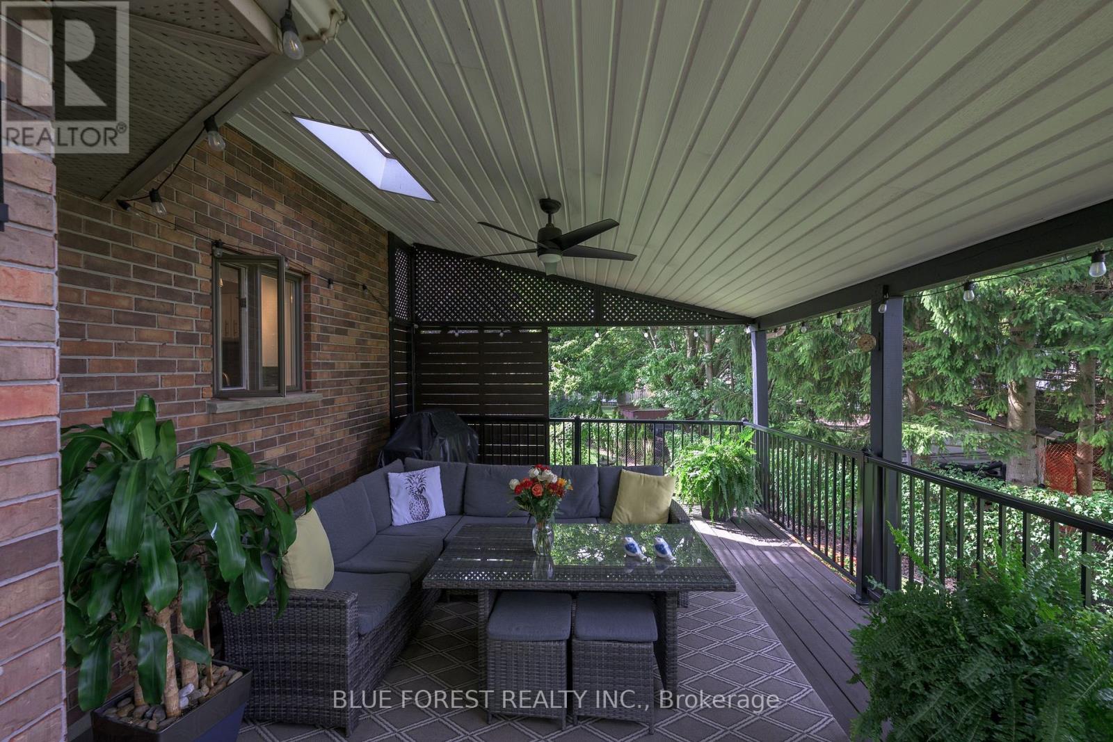 1039 COUNTRY CLUB COURT - Image 30