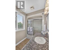 1039 Country Club Court, London South, ON N6C5R9 Photo 22