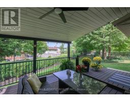 1039 Country Club Court, London South, ON N6C5R9 Photo 31