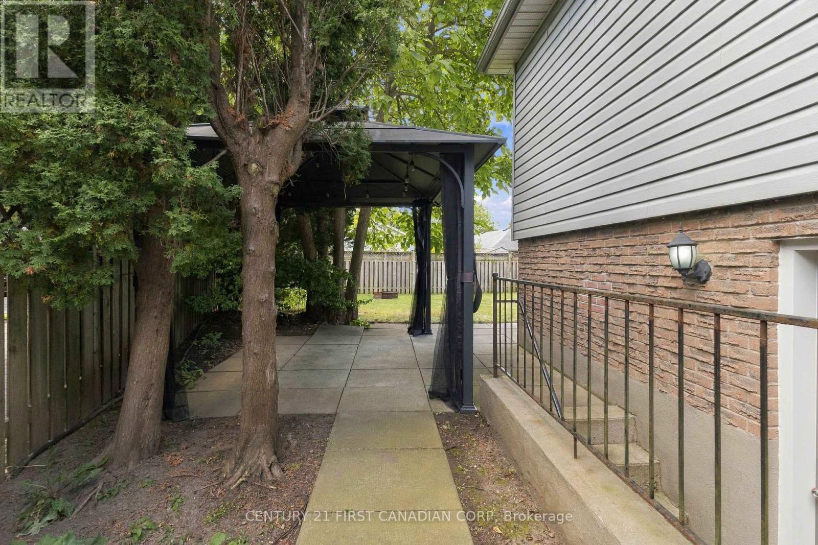 17 ARCHER CRESCENT - Image 44