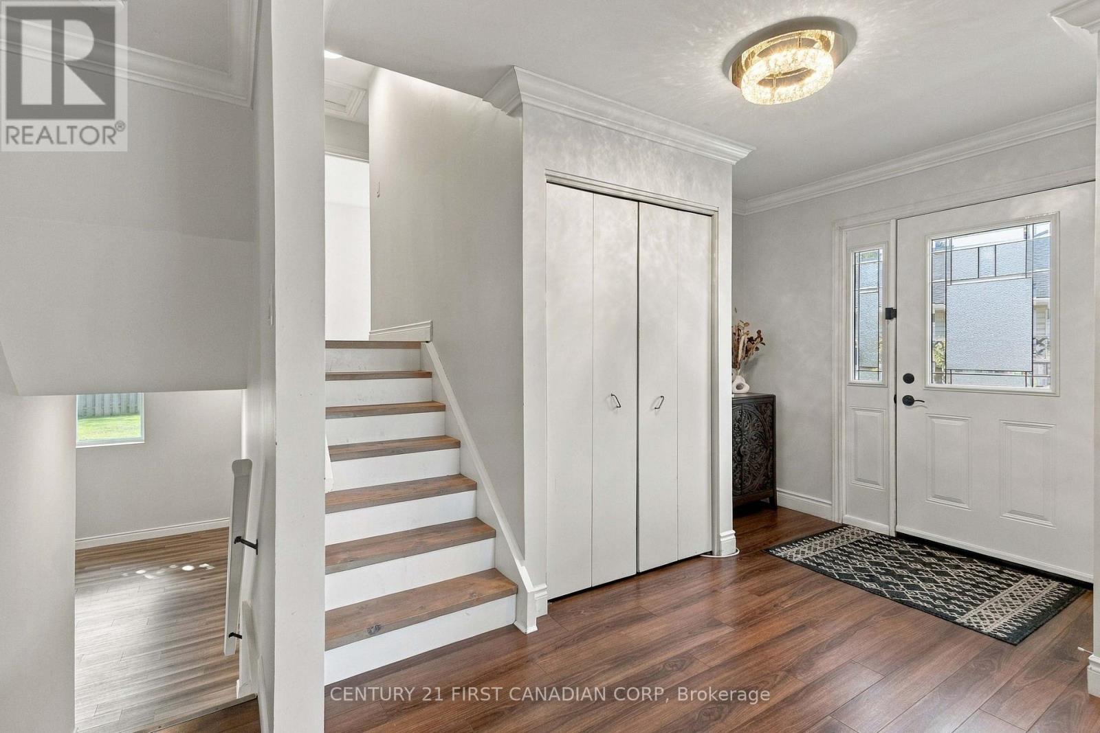 17 ARCHER CRESCENT - Image 6