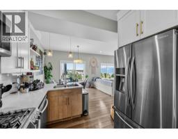 3pc Ensuite bath - 1993 Qu'appelle Boulevard Unit# 120, Kamloops, BC V2E0C2 Photo 12