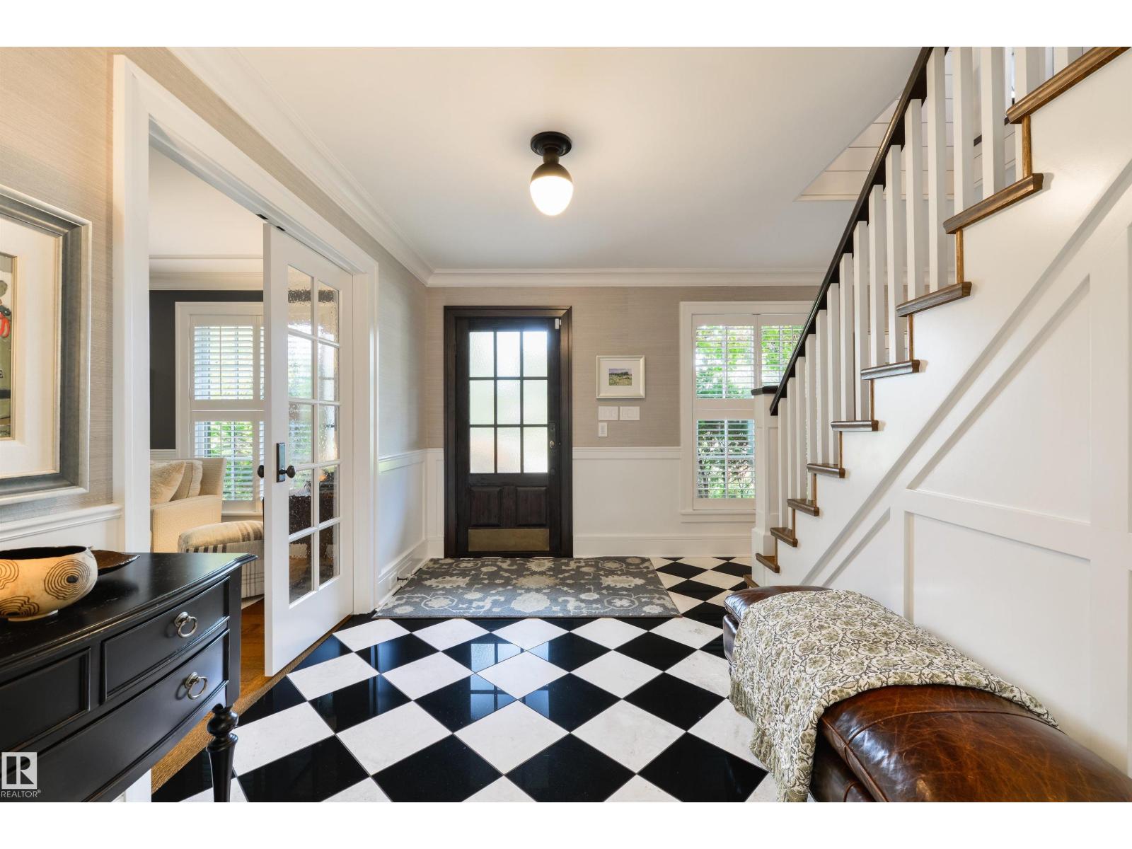 12719 39 AV NW - 24