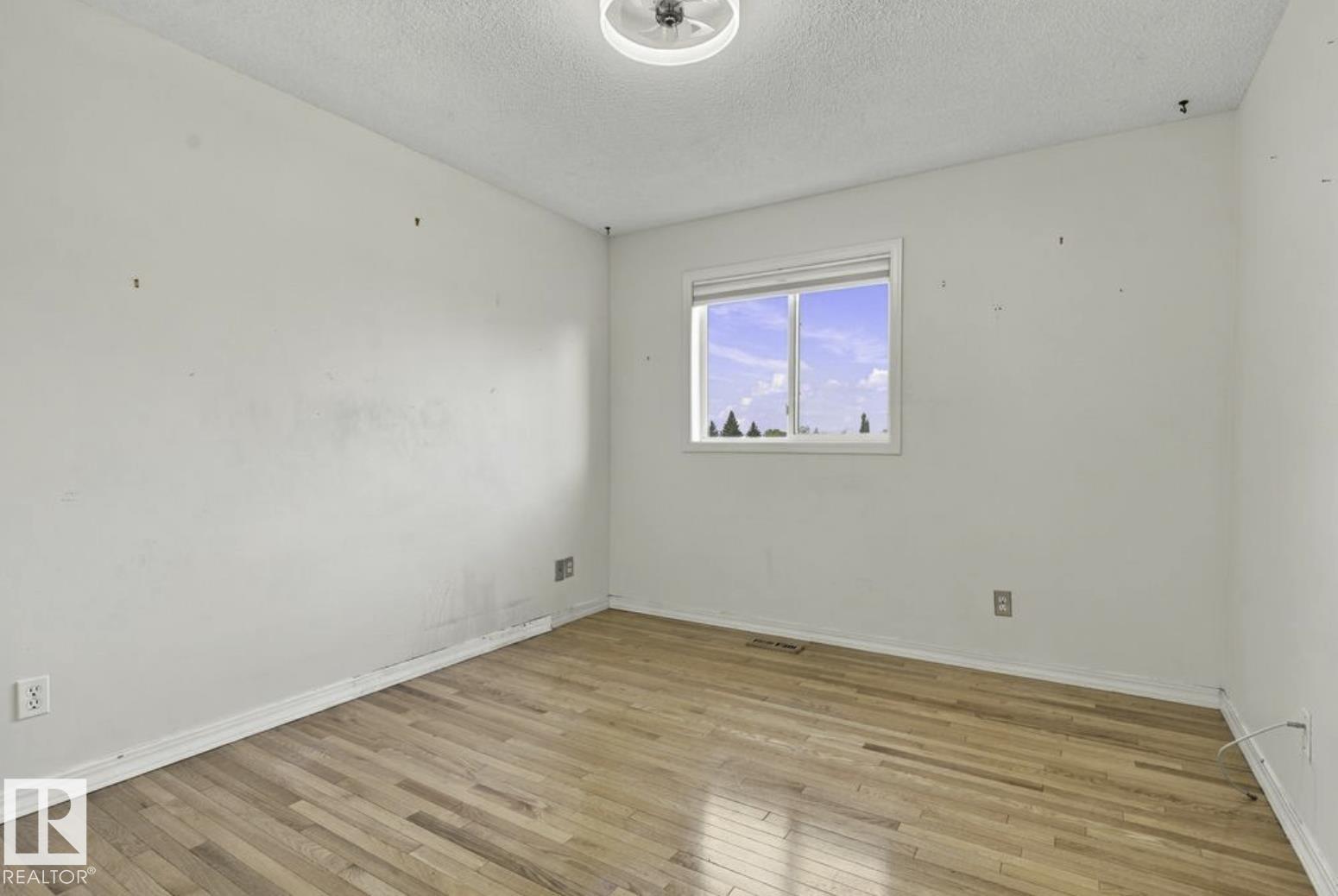 4423 36A ST NW - 18