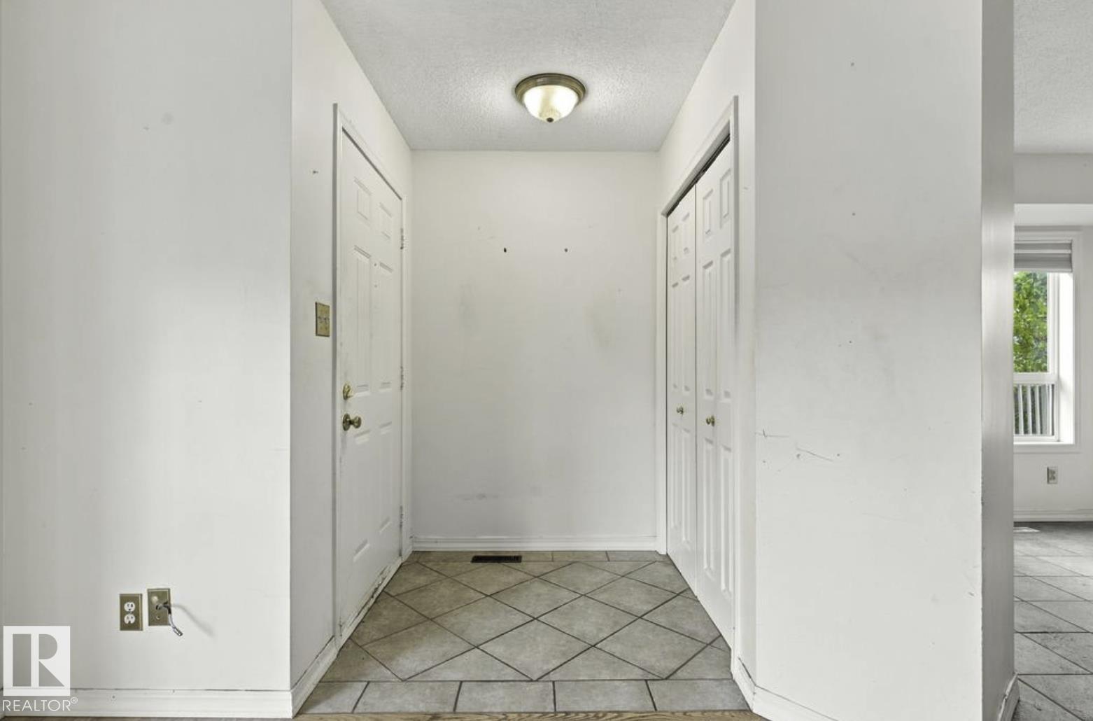 4423 36A ST NW - 3