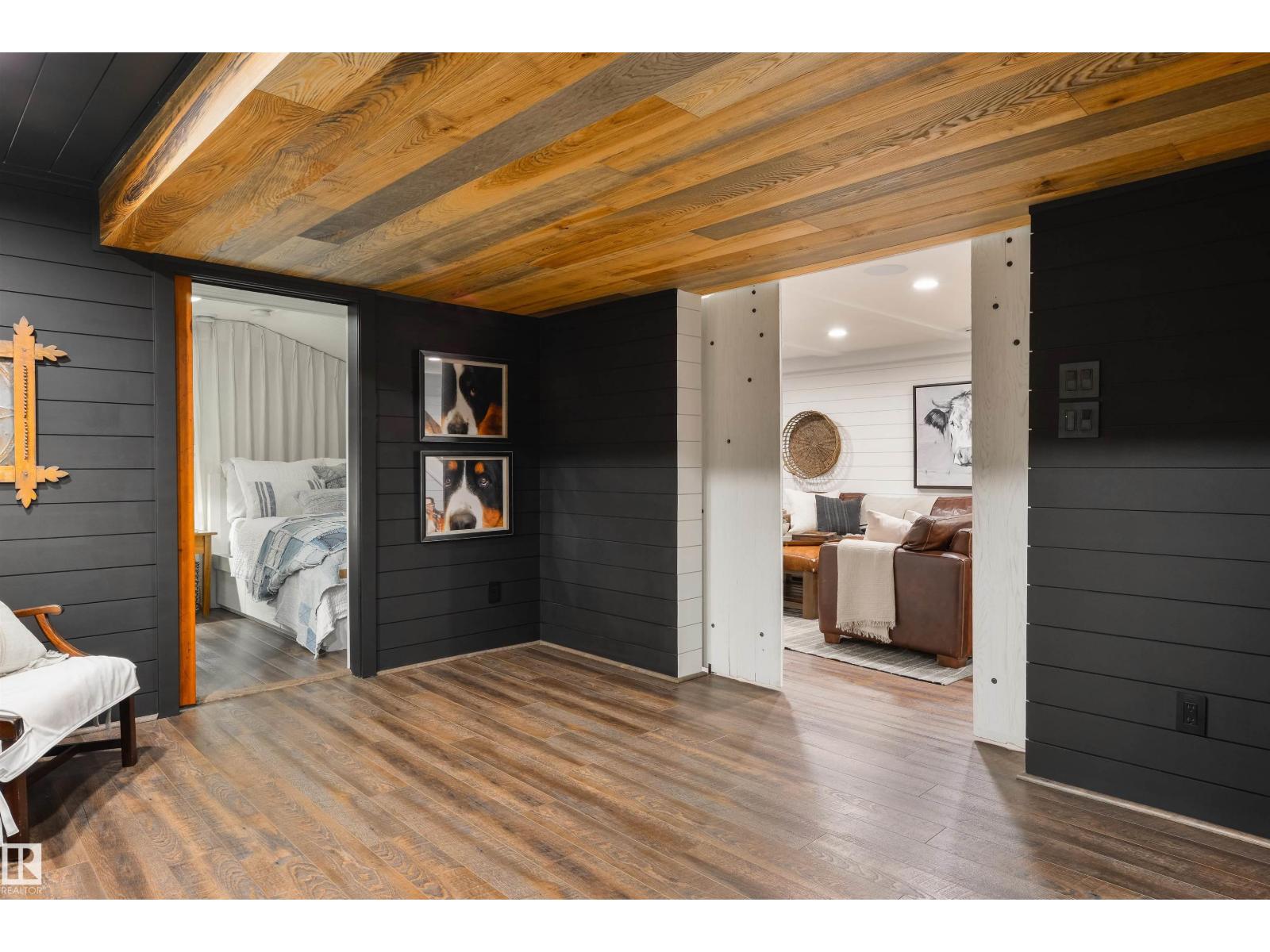 12719 39 AV NW - 70