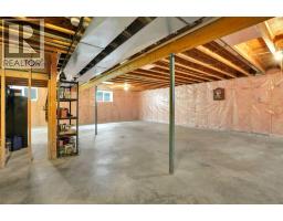 112 Aspen Creek Crescent - photo 39