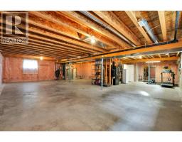 112 Aspen Creek Crescent - photo 36
