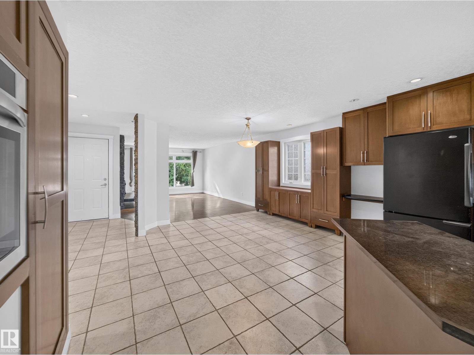 16 GREENWOOD WY - 19