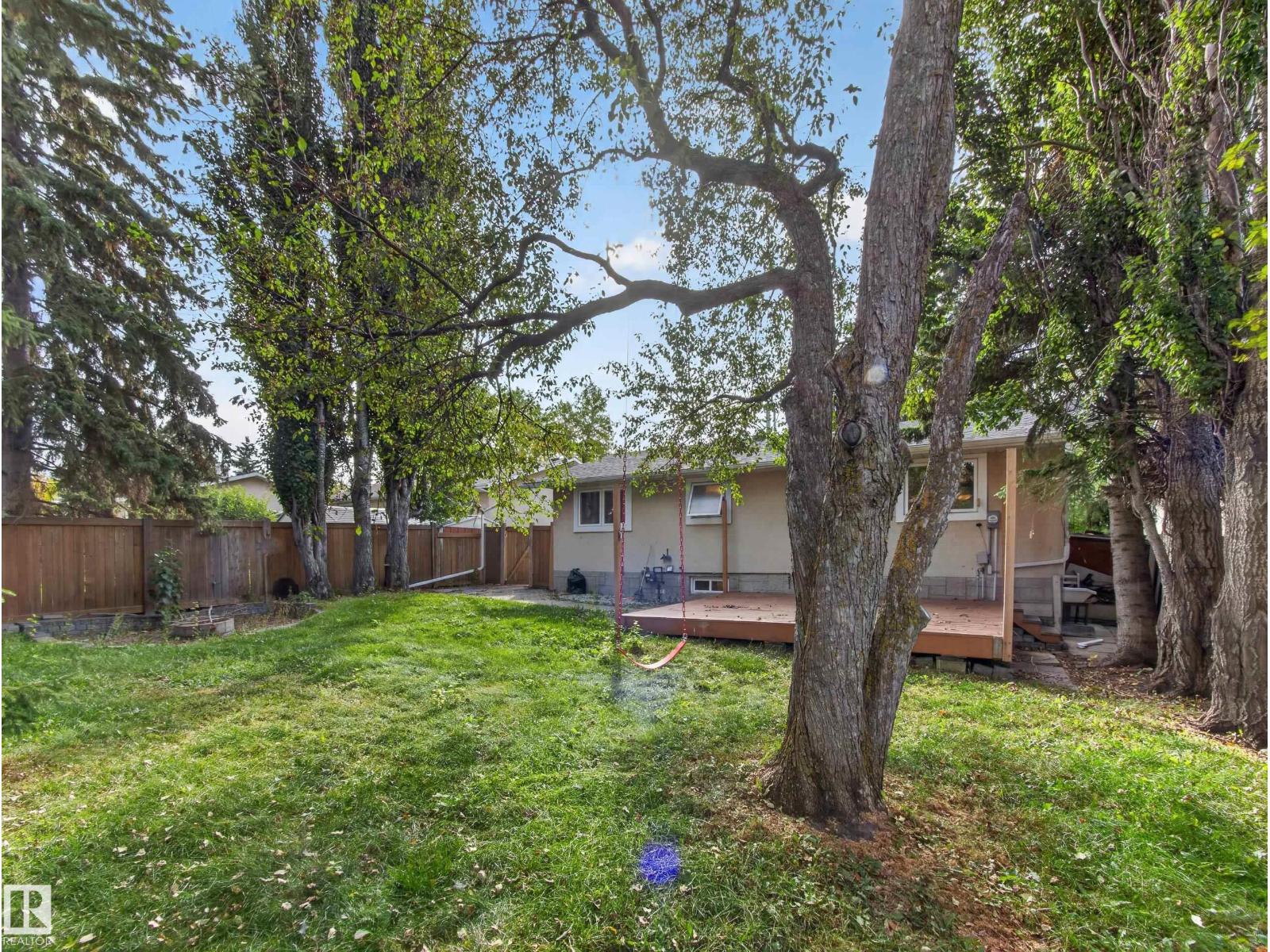 16 GREENWOOD WY - 56