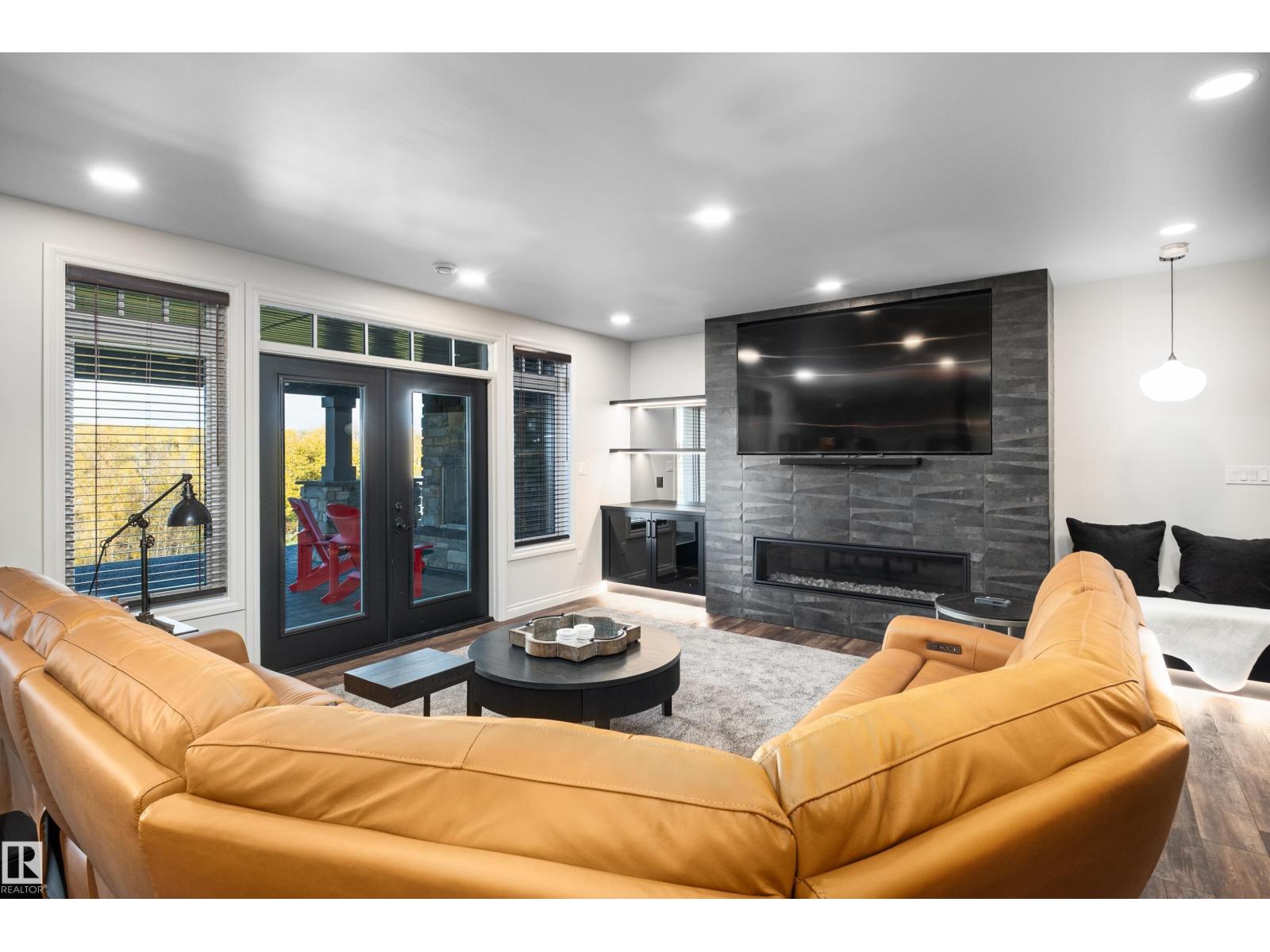 24 1118 TWP ROAD 534 - 43