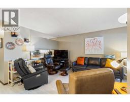 16, 3015 51 Street SW - photo 4