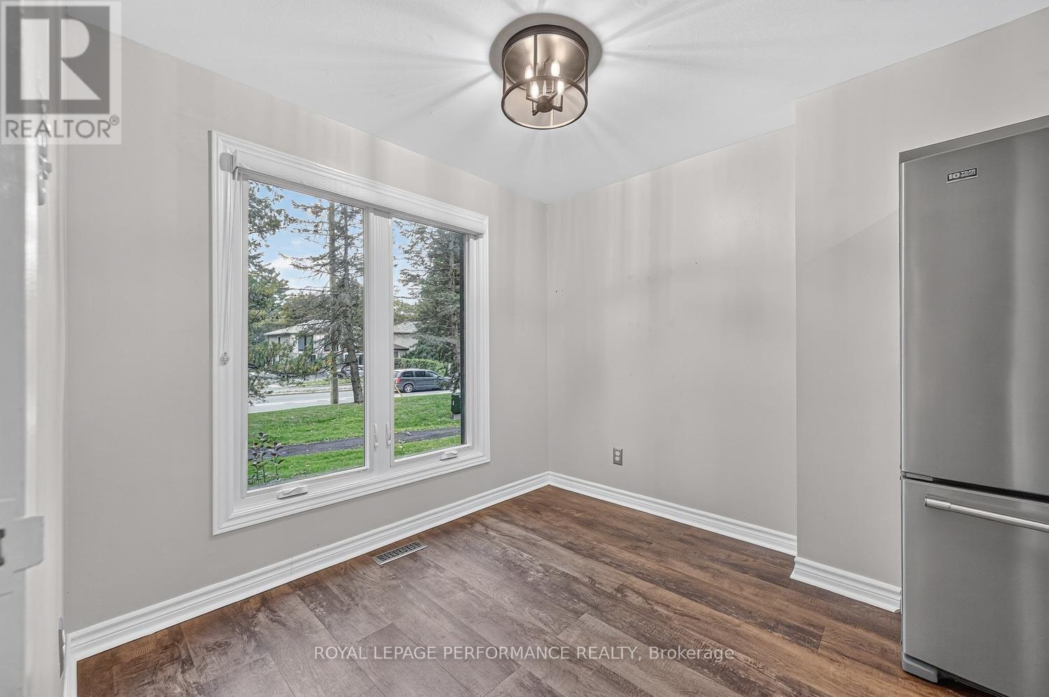 30 VIEWPOINTE PRIVATE - 15