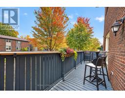 30 Viewpointe Private, Ottawa, ON K1V1M6 Photo 32