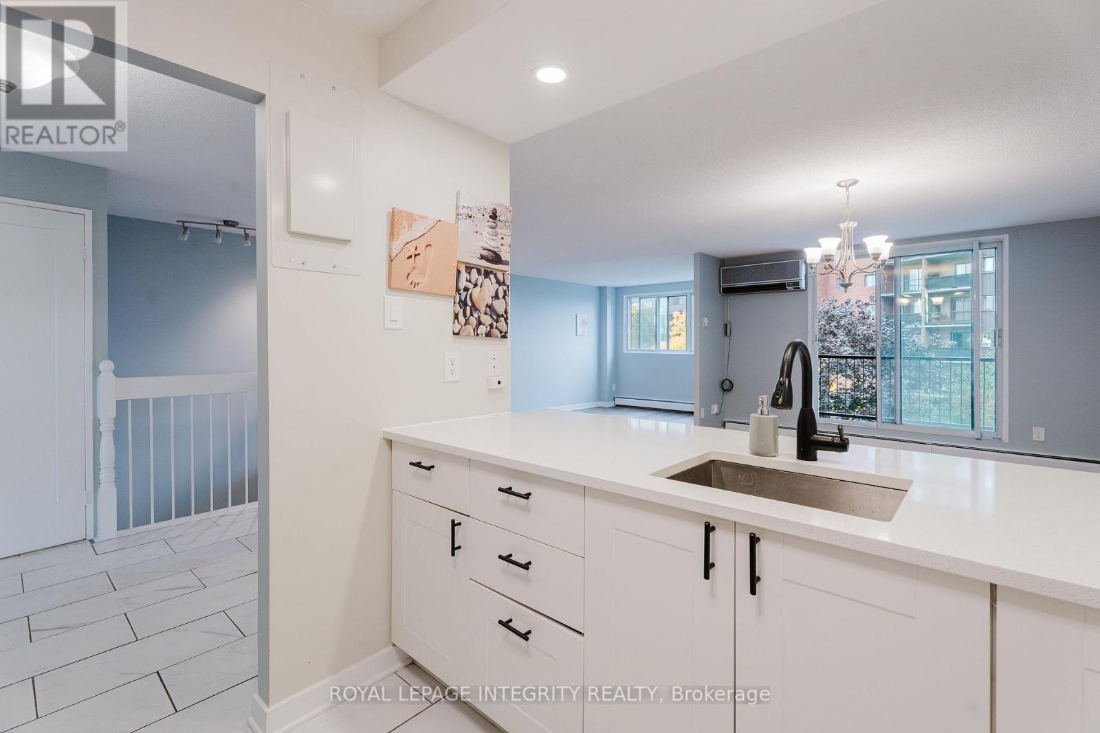 #212 2650 SOUTHVALE CRESCENT - 7