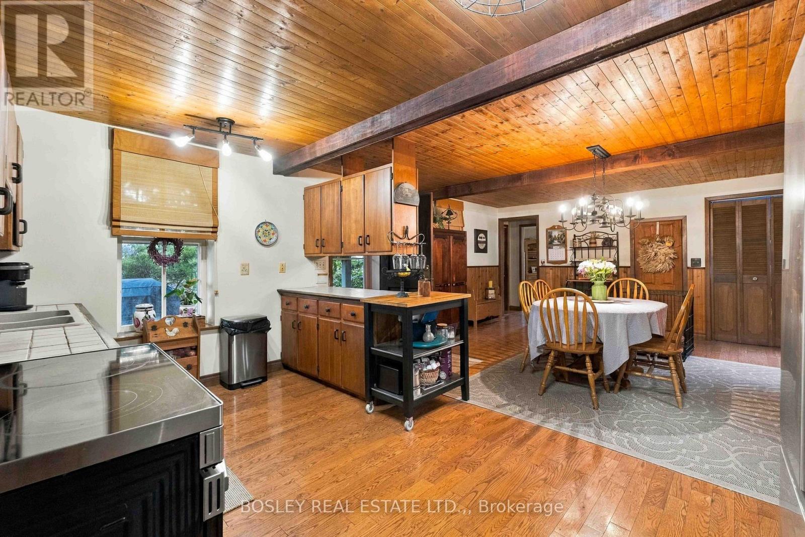 860 MOYER ROAD - 14