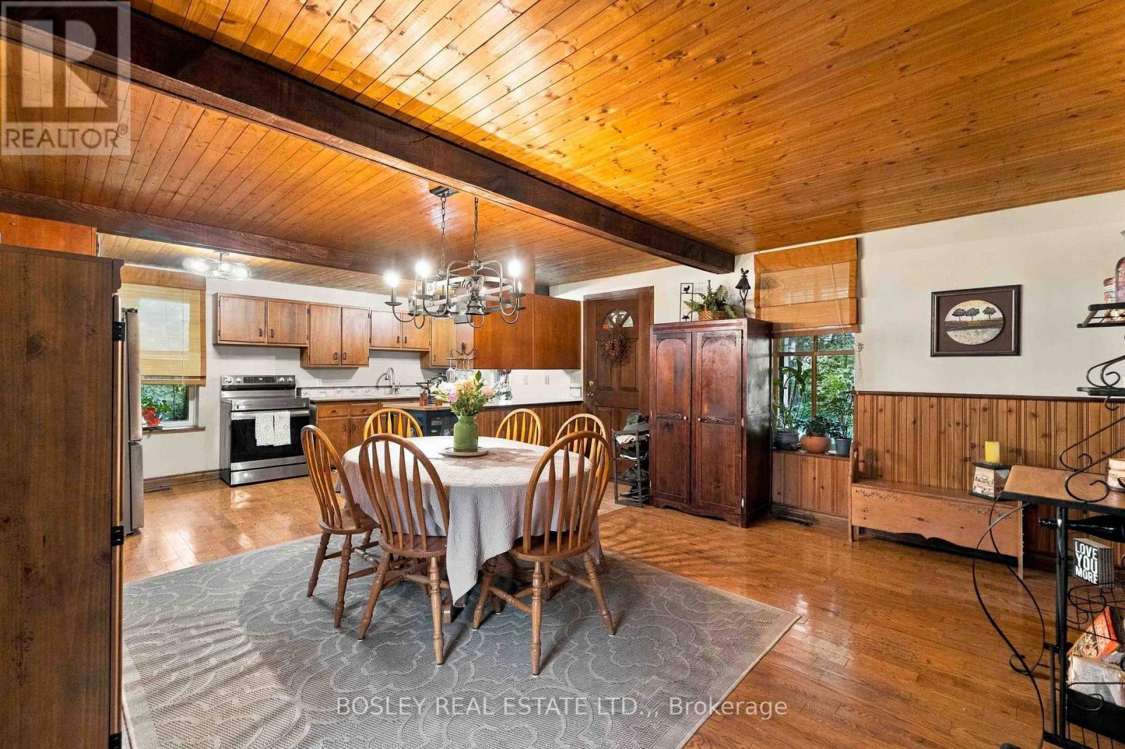 860 MOYER ROAD - 3