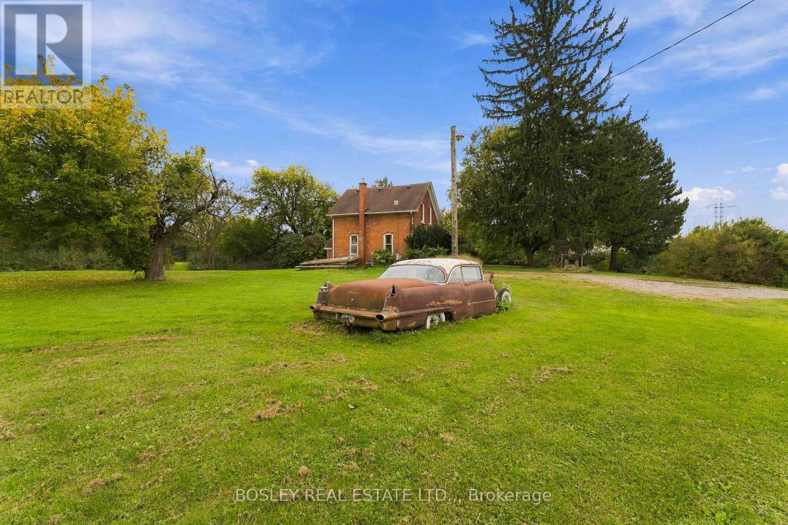 860 MOYER ROAD - 32