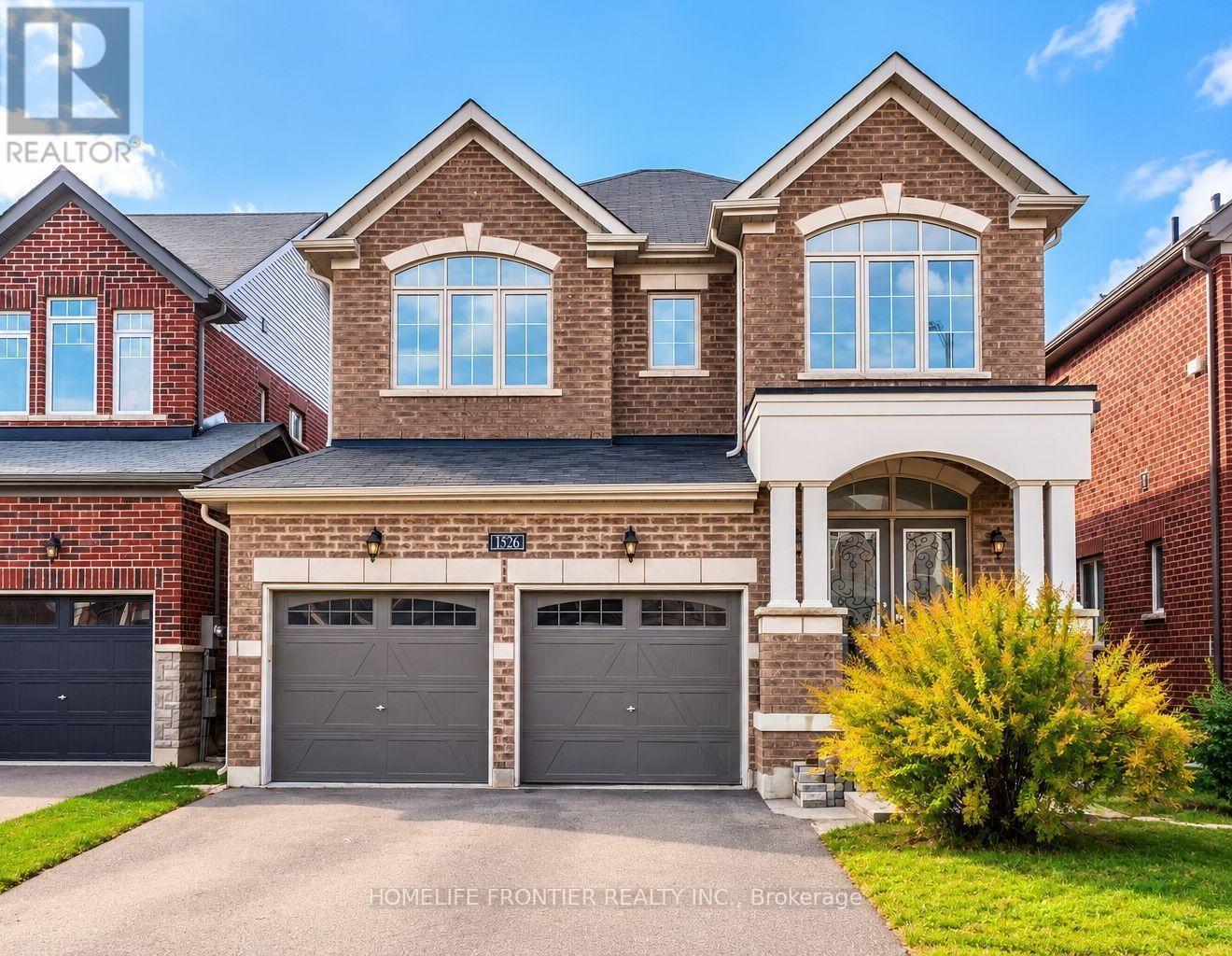 1526 FARROW CRESCENT - 1
