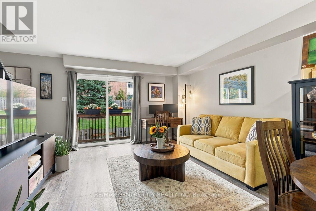 #46 110 DEVERON CRESCENT - 8