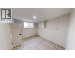 B, 10506 98a Street, Clairmont, AB T8X5G1 Photo 11