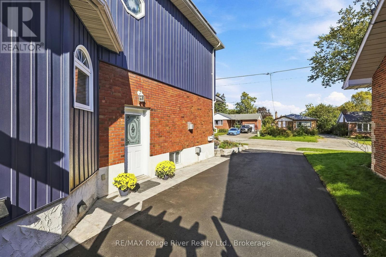 1116 GREEN STREET - 41