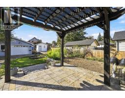 1116 Green Street, Whitby, ON L1N4G7 Photo 44