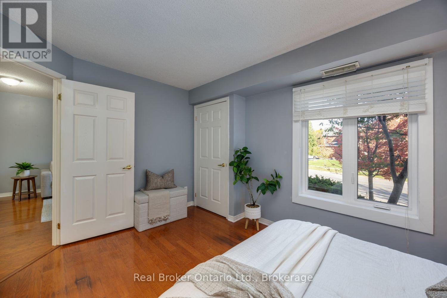 108- 106 Aspen Springs Drive, Clarington, ON photo 11
