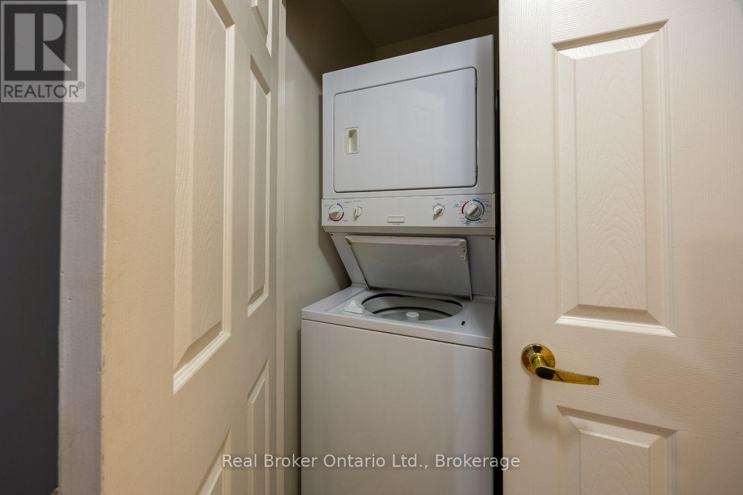 108- 106 Aspen Springs Drive, Clarington, ON photo 12