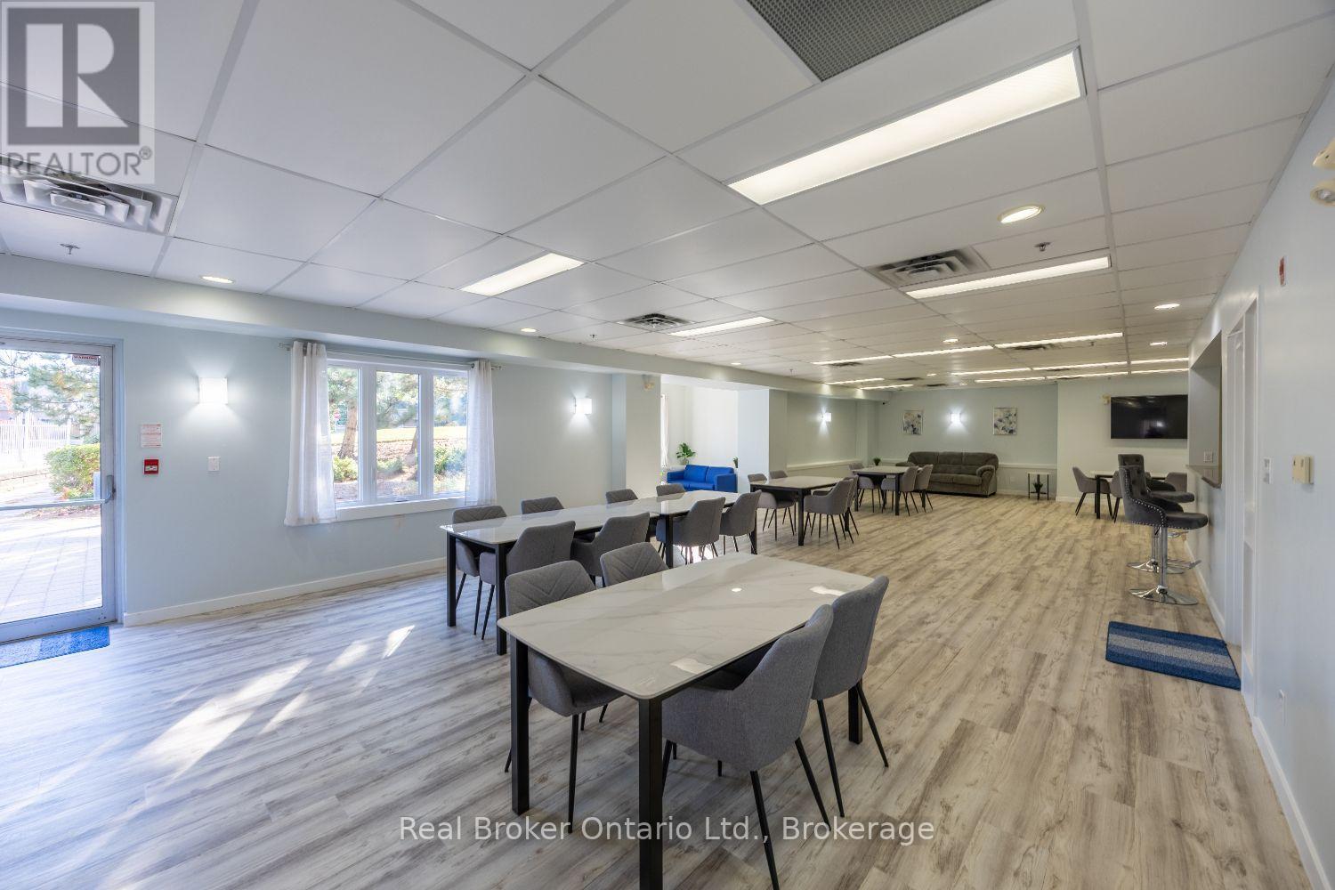 108- 106 Aspen Springs Drive, Clarington, ON photo 23