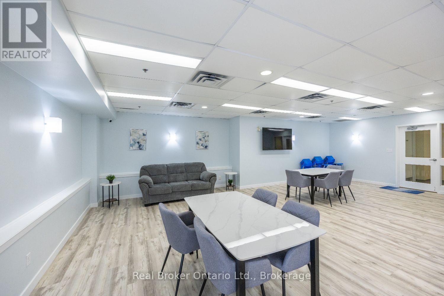 #108 106 ASPEN SPRINGS DRIVE - 25