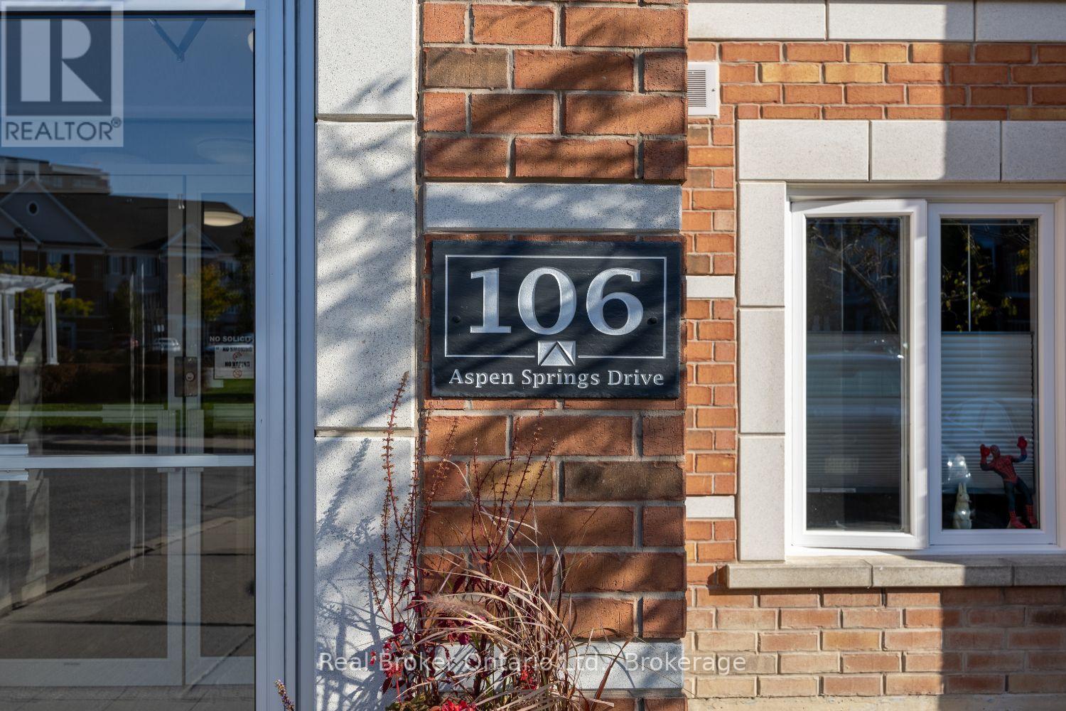 108- 106 Aspen Springs Drive, Clarington, ON photo 4