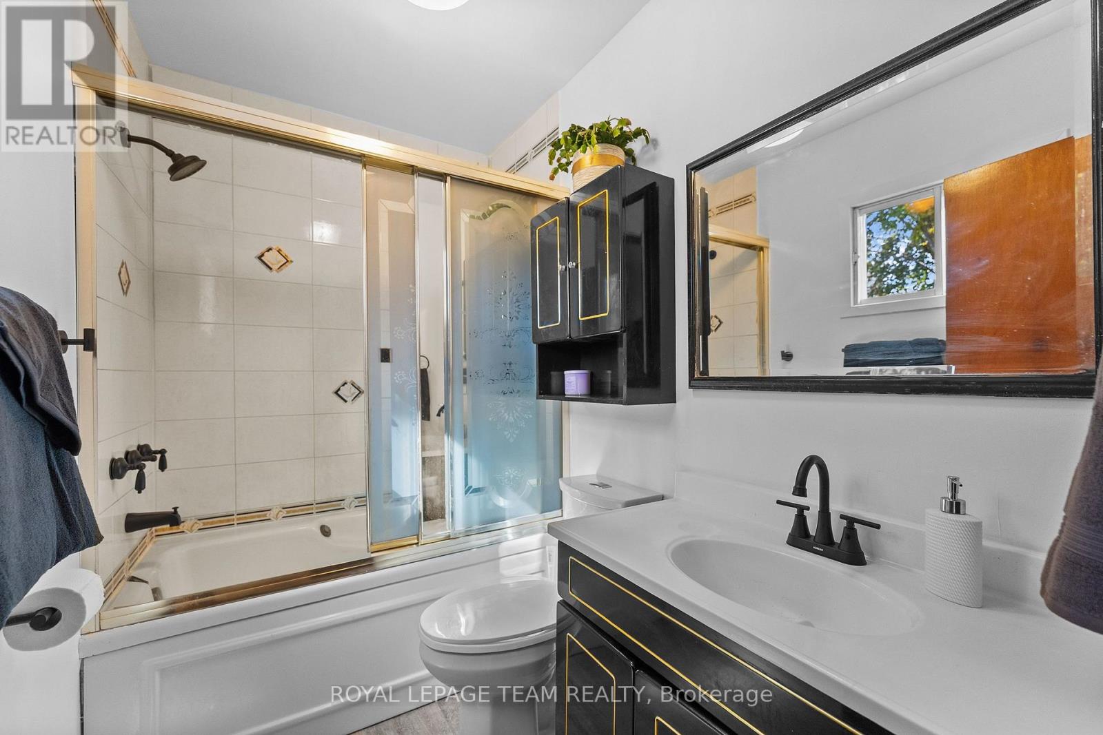 1126 POIRIER STREET - Image 15