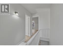 82a Augusta Avenue, Toronto, ON M5T2L1 Photo 34