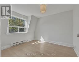 82a Augusta Avenue, Toronto, ON M5T2L1 Photo 40