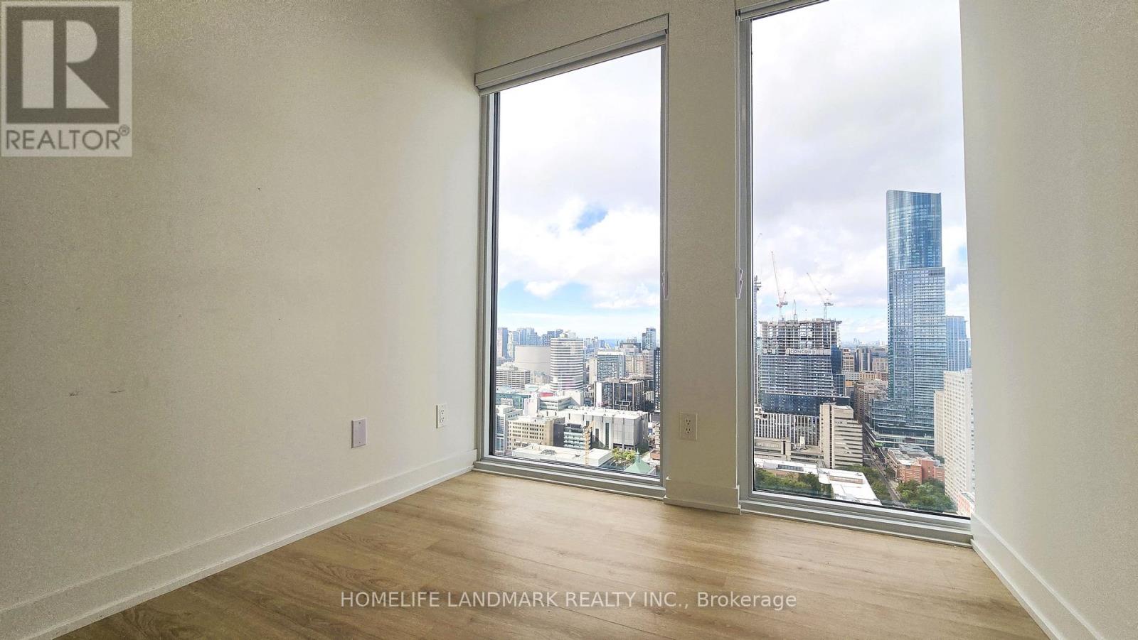 319 Jarvis Street — photo 14
