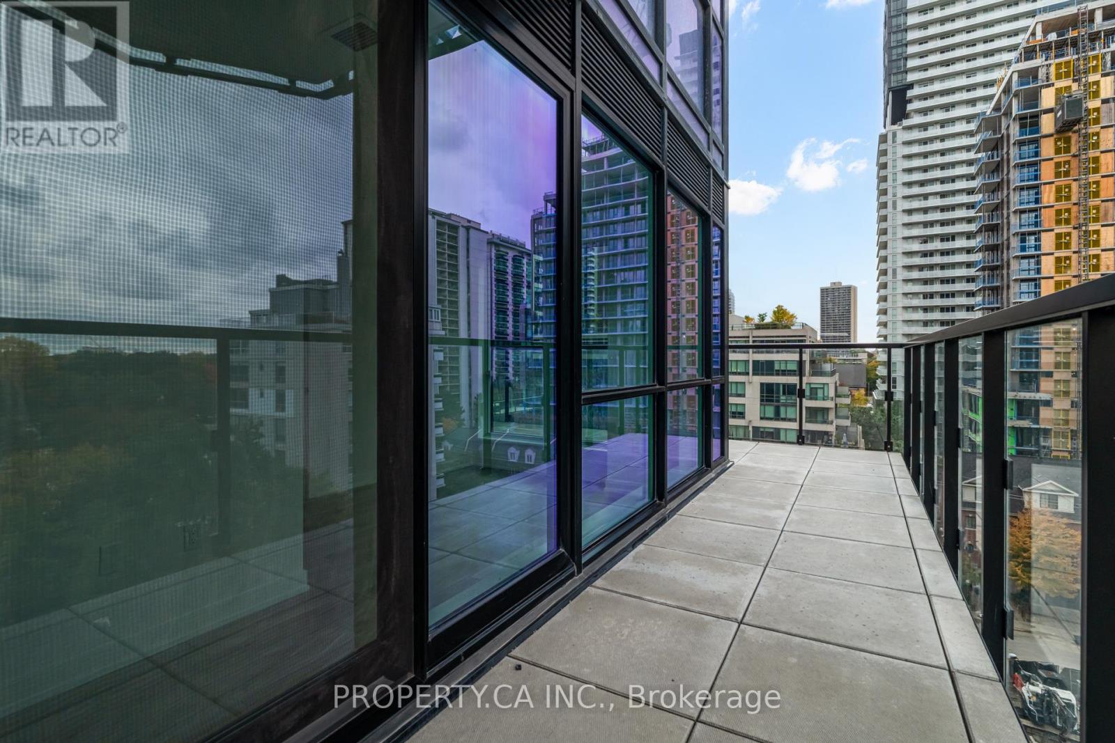 120 Broadway Avenue — photo 10