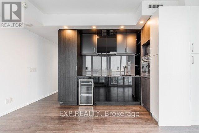 70 Temperance Street — photo 11