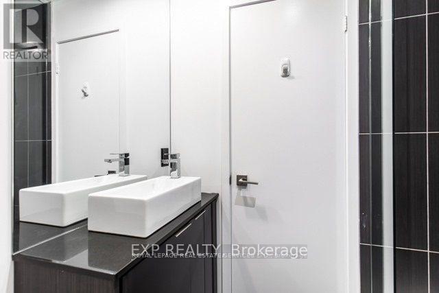 70 Temperance Street — photo 33